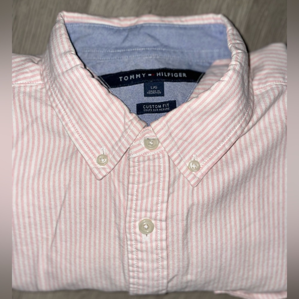 Tommy Hilfiger, Long sleeve, Pink and white button down shirt
